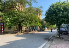 BÁN ĐẤT HOA ĐỘNG Long Biên 143mSIÊU PHẨM - CHỦ CẦN TIỀN BÁN GẤP MẶT TIỀN KHỔNG LỒ - VỈA HÈ ĐÁ BÓNG... Bán đất tại Long Biên, Hà Nội 05
