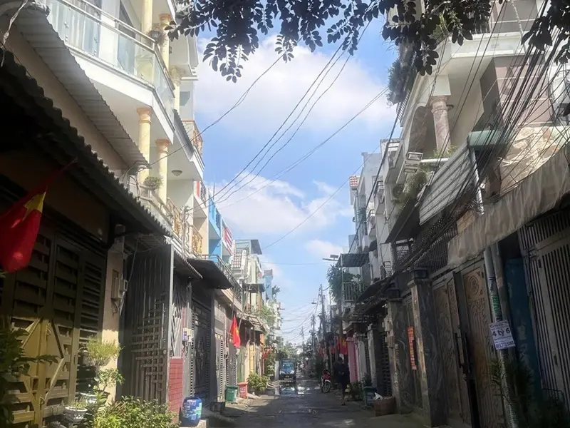 Nhà đẹp, ngay khu dân cư vĩnh lộc. 59 m2, 2 pn, hẻm xe hơi thông. Chỉ 1,65 tỉ... Bán nhà riêng tại Bình Tân, Hồ Chí Minh 01