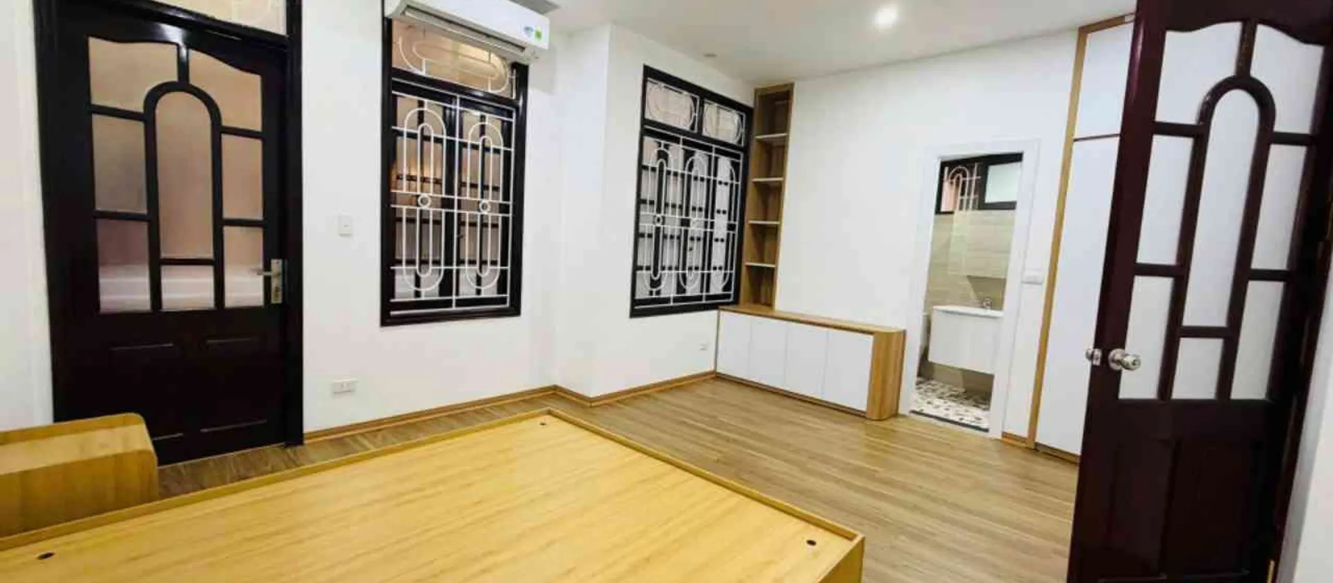 NHÀ ĐẸP PHỐ HOÀNG SÂM - KHU DÂN TRÍ CAO - GẦN PHỐ - CỰC HIẾM NHÀ BÁN - CHỦ THIỆN CHÍ BÁN... Bán nhà riêng tại Nghĩa Đô, Hà Nội 01