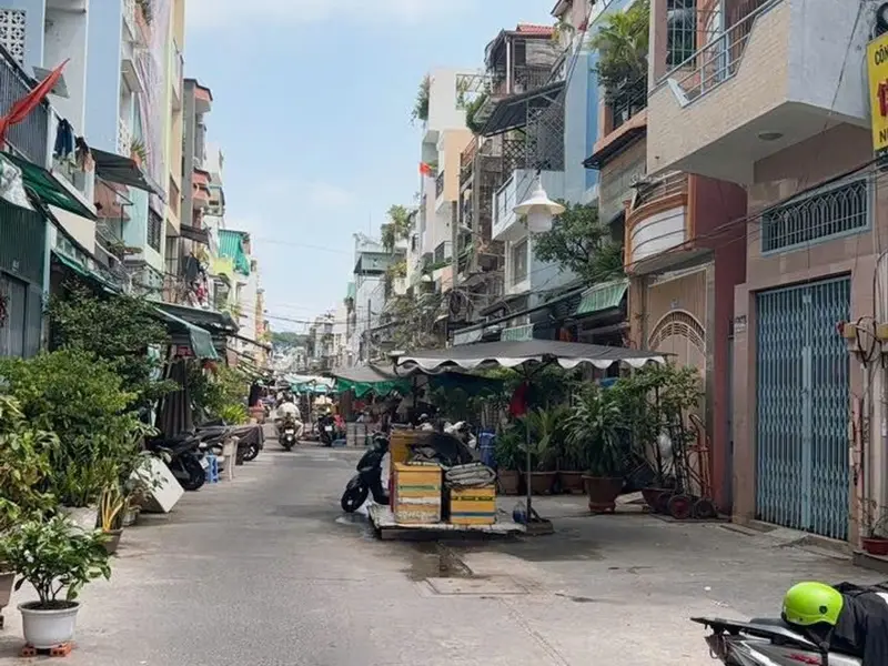 Nhà mặt tiền siêu thuận tiện quận 3 chờ chủ mới... Bán nhà mặt phố tại Bàn Cờ, Hồ Chí Minh 01