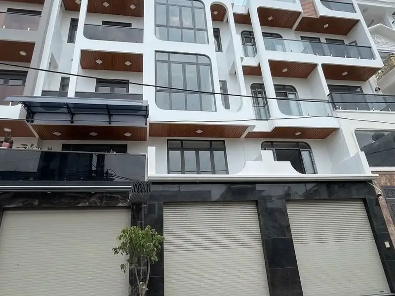 CHỈ 10T NHỈNH CÓ NGAY NHÀ 5TẦNG MỚI ĐẸP FULL NỘI THẤT CAO CẤP ĐƯỜNG 15M CÓ LỀ NGAY AEON MAILL , CEL... Bán nhà mặt phố tại Bình Hưng Hòa, Hồ Chí Minh 01