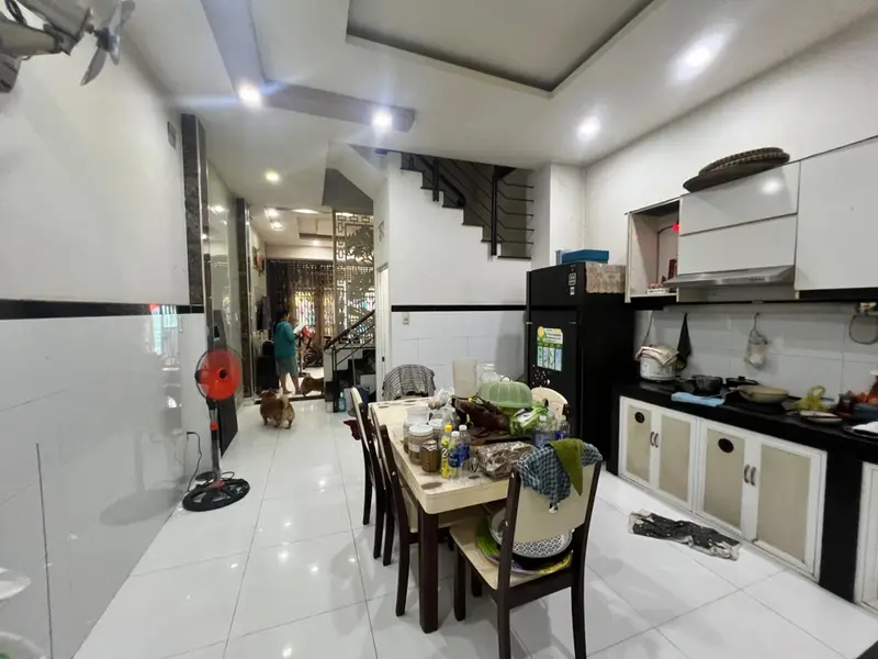 Bán nhà riêng 5 tầng tại phường Chánh Hưng, Hồ Chí Minh, diện tích 52.6m2... Bán nhà riêng tại Chánh Hưng, Hồ Chí Minh 01