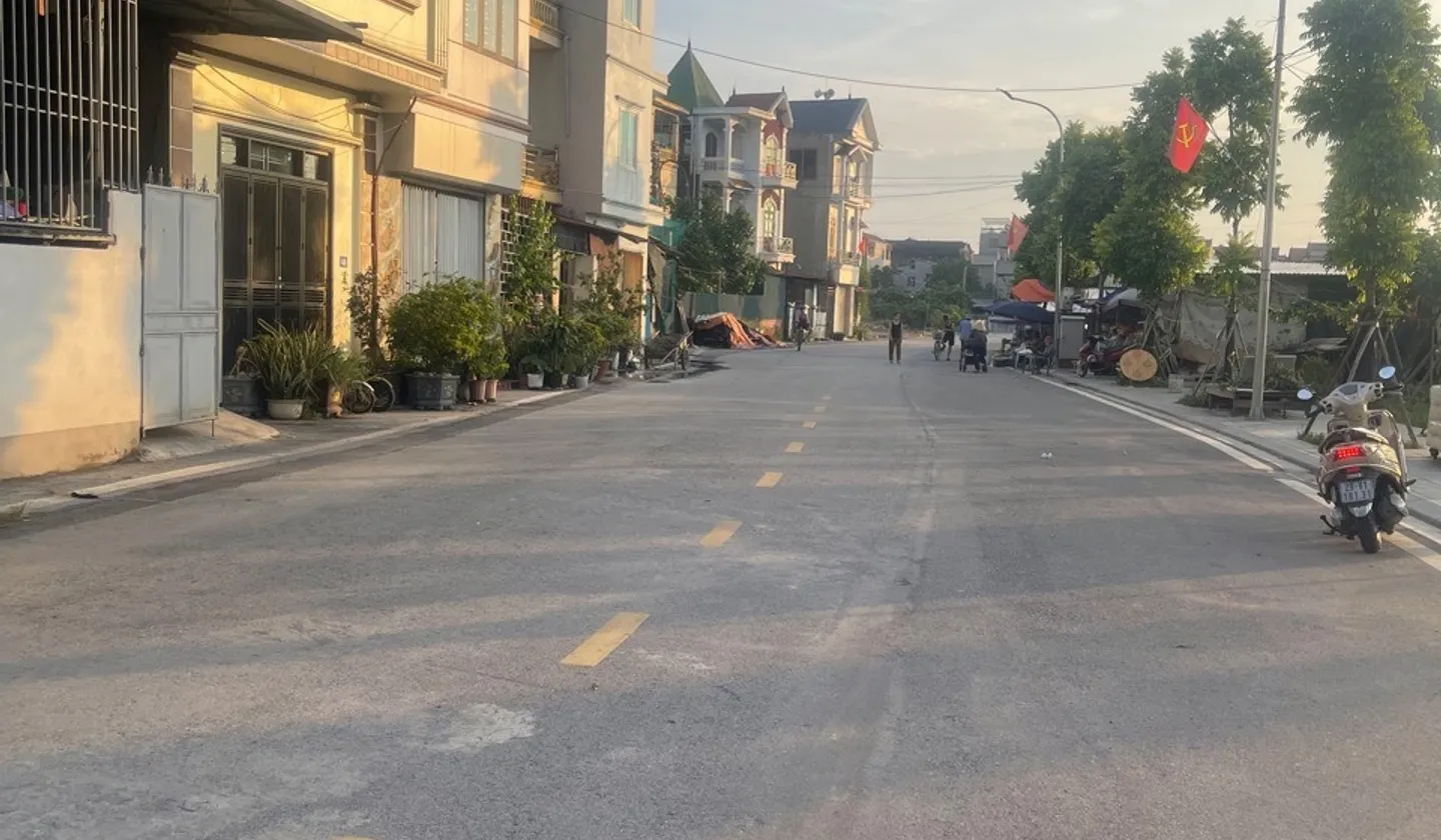 THÔN ĐOÀI NAM HỒNG NGÕ THÔNG 70m RA CHỢ CÁCH ĐƯỜNG VÕ VĂN KIỆT 200m CÁCH CẦU THĂNG LONG 4km... Bán đất tại Phúc Thịnh, Hà Nội 01