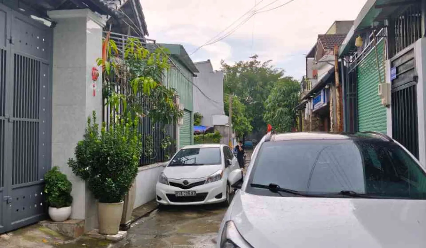 Bán nhà 2 tầng rộng 80m2 tại Linh Xuân, Dĩ An, sổ sẵn-nhỉnh 7xT.ỷ... Bán nhà riêng tại Linh Xuân, Hồ Chí Minh 01