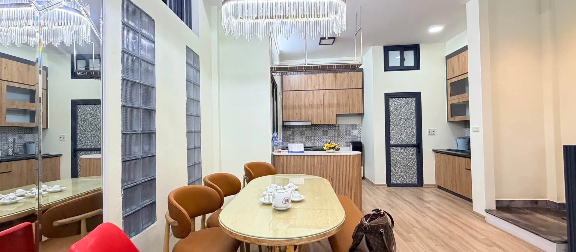Bán nhà lô góc 5 tầng tại Bát Khối, Long Biên, diện tích 40m2 giá 12.9 tỷ... Bán nhà riêng tại Long Biên, Hà Nội 01
