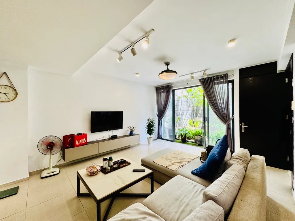 Bán nhà riêng Hoàng Văn Thụ, Phường 8, Phú Nhuận - 7 phòng ngủ, mặt tiền rộng... Bán nhà riêng tại Phú Nhuận, Hồ Chí Minh 01