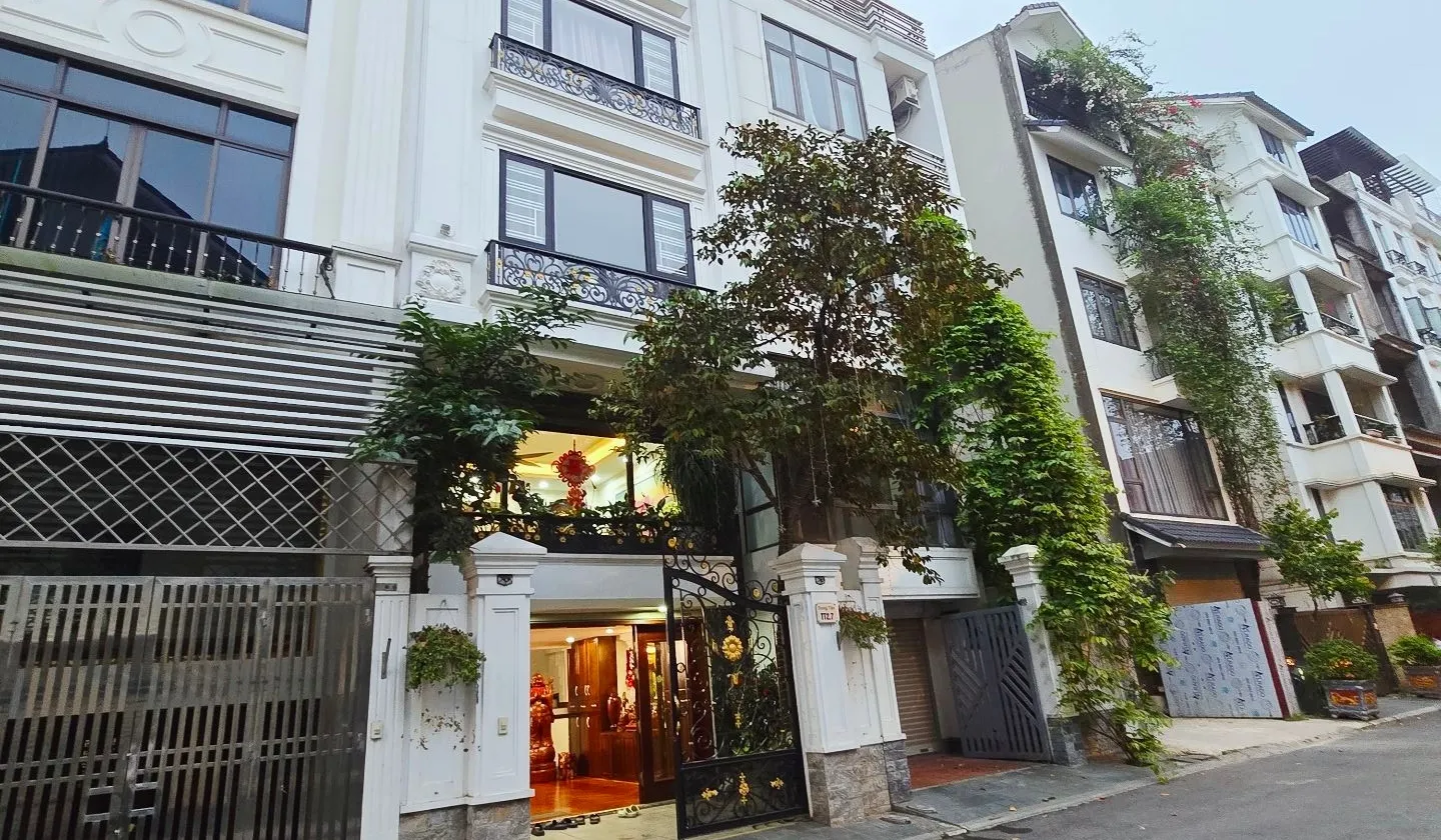 BÁN BIỆT THỰ LIỀN KỀ CỔ LINH 80M2- 7 TẦNG THANG MÁY - Ô TÔ TRÁNH - 36 Tỷ... Bán biệt thự, liền kề tại Long Biên, Hà Nội 01