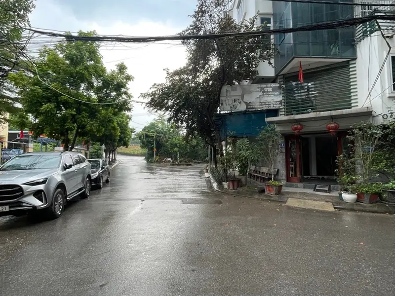 Bán văn phòng 7 tầng lô góc Phường Yên Sở Hà Nội... Bán văn phòng tại Yên Sở, Hà Nội 01