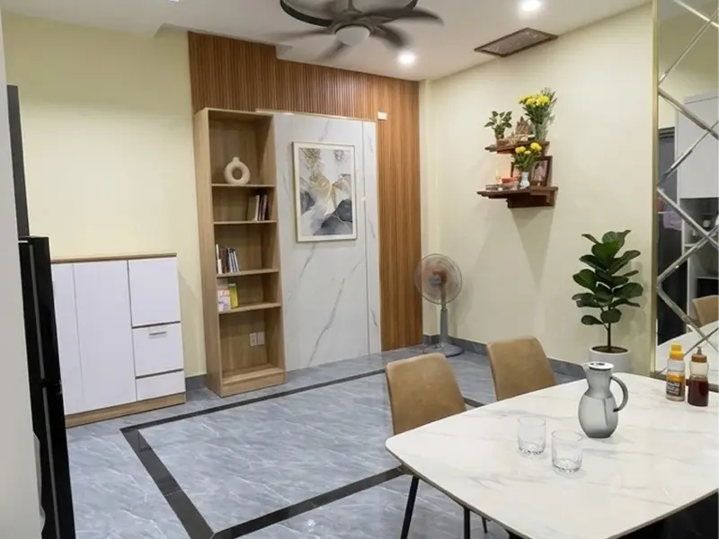 Nhà 3 tầng 33m2 CMT8 Tân Bình giá 4.4 tỷ, 2PN 2WC sang trọng... Bán nhà riêng tại Bảy Hiền, Hồ Chí Minh 01