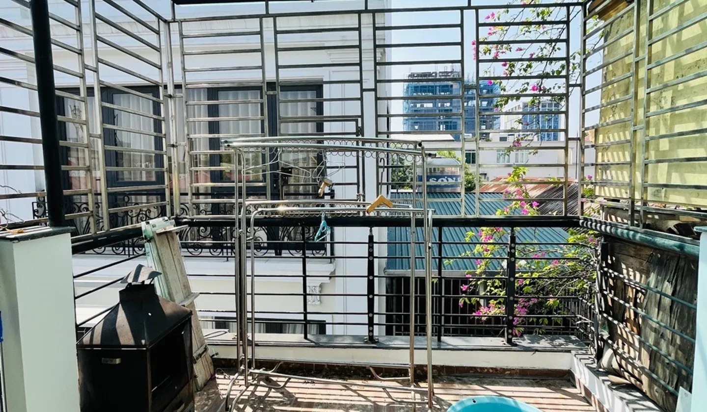 Nhà Núi Trúc - Ô tô đỗ cửa, 1 Thoáng, Nở Hậu, Trung Tâm Ba Đình... Bán nhà riêng tại Giảng Võ, Hà Nội 01