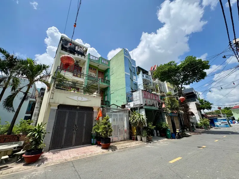 Cơ hội sở hữu nhà 3 tầng Nguyễn Ảnh Thủ ngay khu đại gia, giá tốt... Bán nhà riêng tại Trung Mỹ Tây, Hồ Chí Minh 01