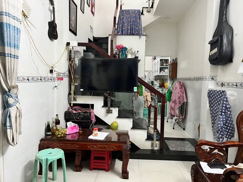 Cơ hội vàng sở hữu nhà 2 tầng hẻm xe tải Bình Tân giá chỉ hơn 2 tỷ... Bán nhà riêng tại Bình Hưng Hòa, Hồ Chí Minh 01