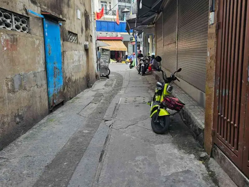 QUẬN 10 – GẦN SƯ VẠN HẠNH – NHÀ 24M² – HẺM BA GÁC THÔNG – NHỈNH 3 TỶ... Bán nhà riêng tại Hòa Hưng, Hồ Chí Minh 01