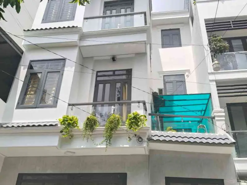 Cơ hội hiếm có nhà 4 tầng rộng rãi hẻm xe hơi quận 12... Bán nhà riêng tại Tân Thới Hiệp, Hồ Chí Minh 01