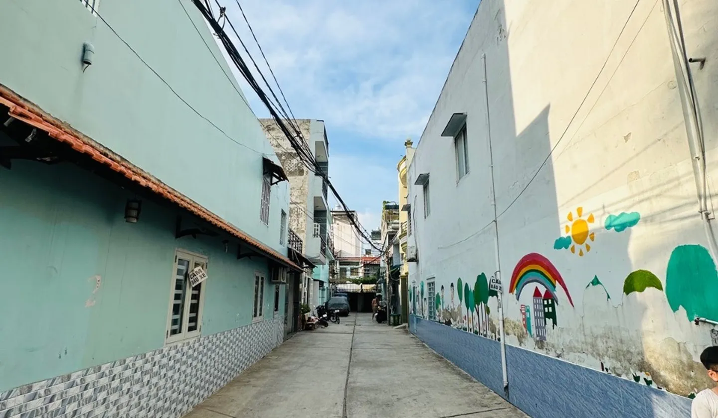 Bán nhà 2 tầng, 2 mặt hẻm ô tô, diện tích 99m² tại Bình Tân, giảm còn 7,3 tỷ... Bán nhà riêng tại Bình Hưng Hòa, Hồ Chí Minh 01