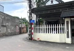 BDS căn nhà MẶT HỒ - trung tâm BỒ ĐỀ - 9.x TỶ ( có thương lượng) - VỈA HÈ RỘNG - KINH DOANH
35m2 x... Bán đất tại Thạch Thất, Hà Nội 01