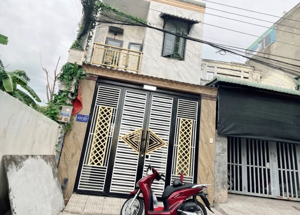 🏡 Nhà 1 trệt 1 lầu mới đẹp ở ngay
💎 Diện tích 60m² – ngang 4.5m
👉 2PN – 2WC,... Bán nhà riêng tại Đông Hòa, Hồ Chí Minh 01