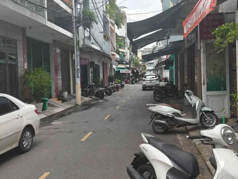 Bán nhà 2,5 tầng 53m2 mặt phố phường Thanh Khê Đà Nẵng giá 6,4 tỷ... Bán nhà mặt phố tại Thanh Khê, Đà Nẵng 01