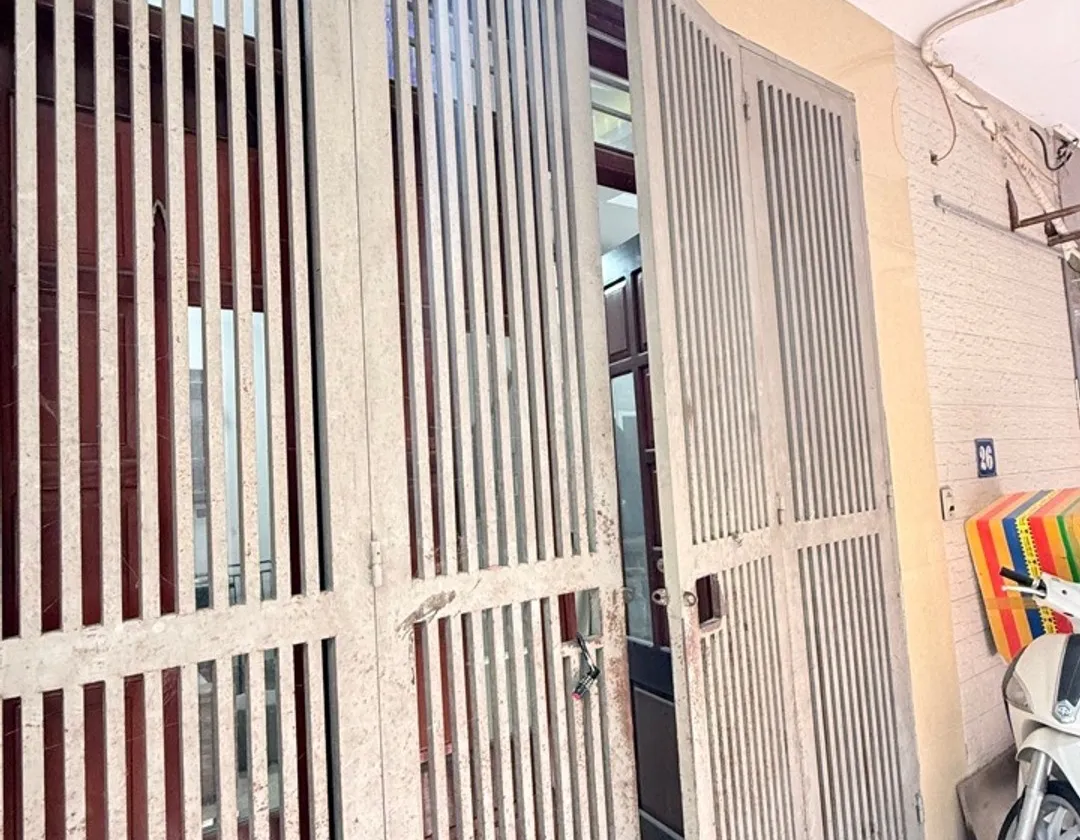 Bán nhà riêng 5 tầng diện tích 30m2 tại trung tâm quận Hai Bà Trưng... Bán nhà riêng tại Bạch Mai, Hà Nội 01