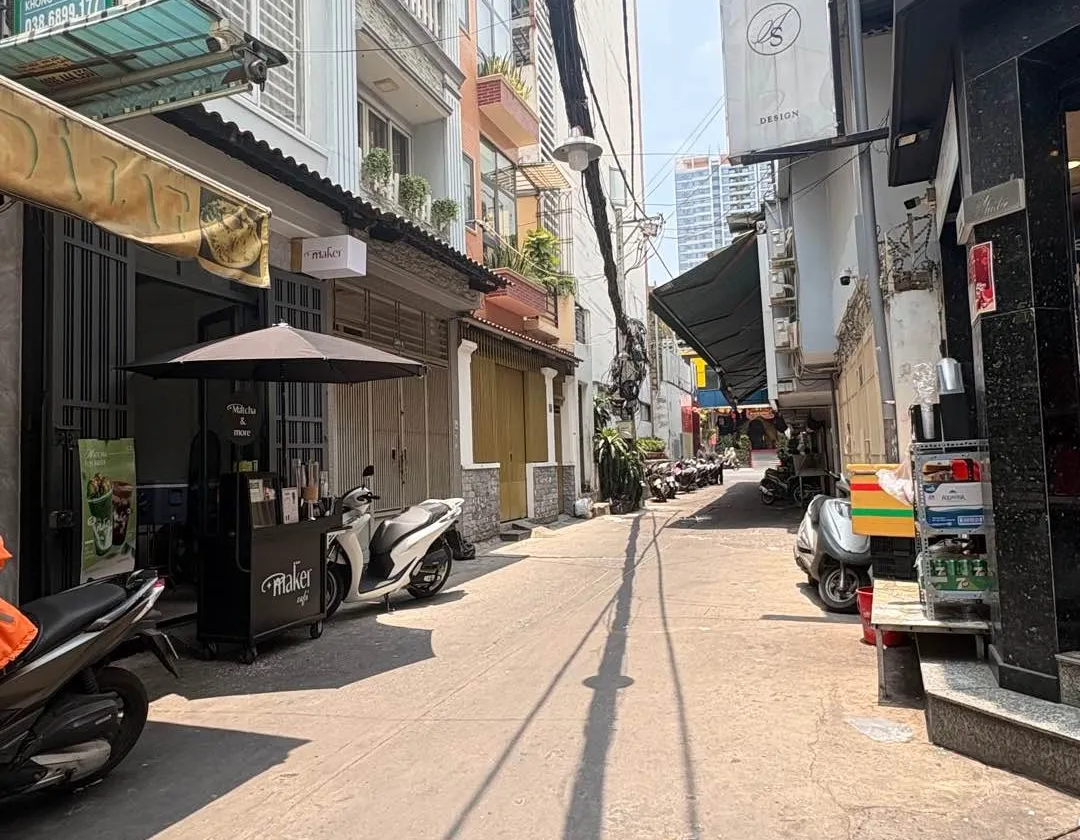 Bán nhà 5 tầng có thang máy khu vực trung tâm Quận 10, Đồng Nai, giá tốt... Bán nhà riêng tại Hòa Hưng, Hồ Chí Minh 01
