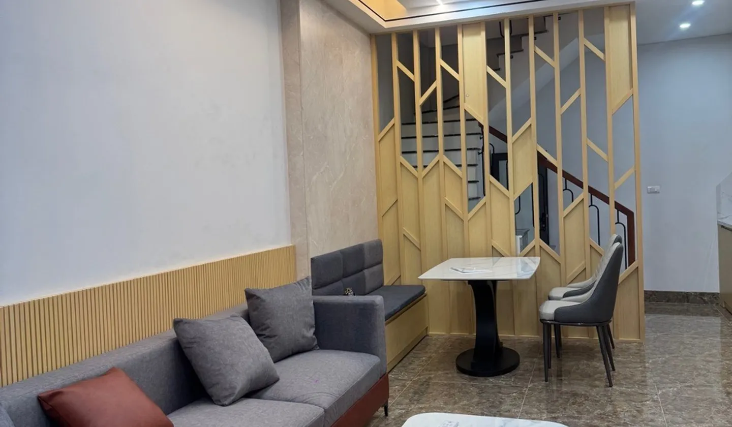 Bán nhà riêng 5 tầng diện tích 42m² khu vực Lệ Mật, gần BiG C và Vinhome... Bán nhà riêng tại Việt Hưng, Hà Nội 01