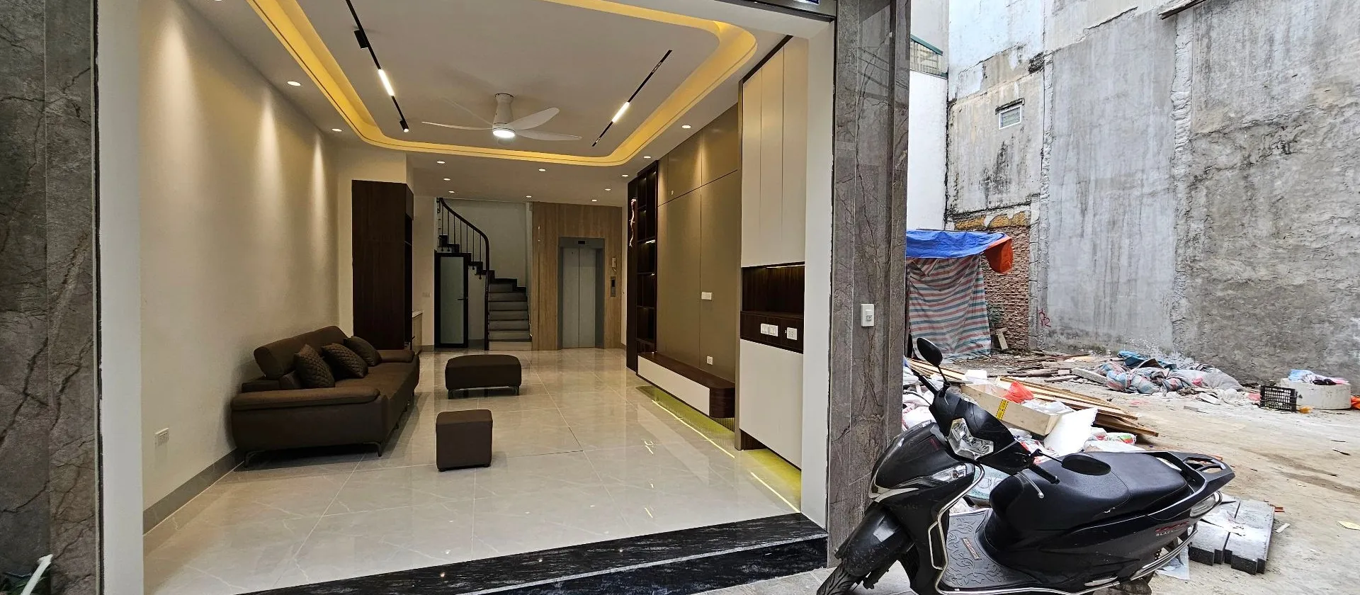 Siêu phẩm nhà mới thang máy full nội thất phường Việt Hưng... Bán nhà riêng tại Việt Hưng, Hà Nội 01