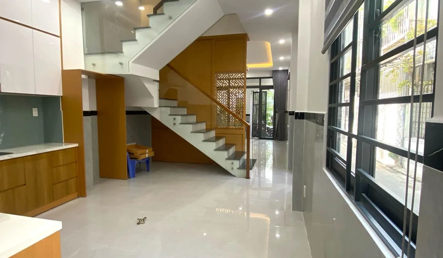 Bán nhà 2 tầng 2PN 3WC ở Tân Bình, gần chợ và công viên... Bán nhà riêng tại Tân Sơn, Hồ Chí Minh 01
