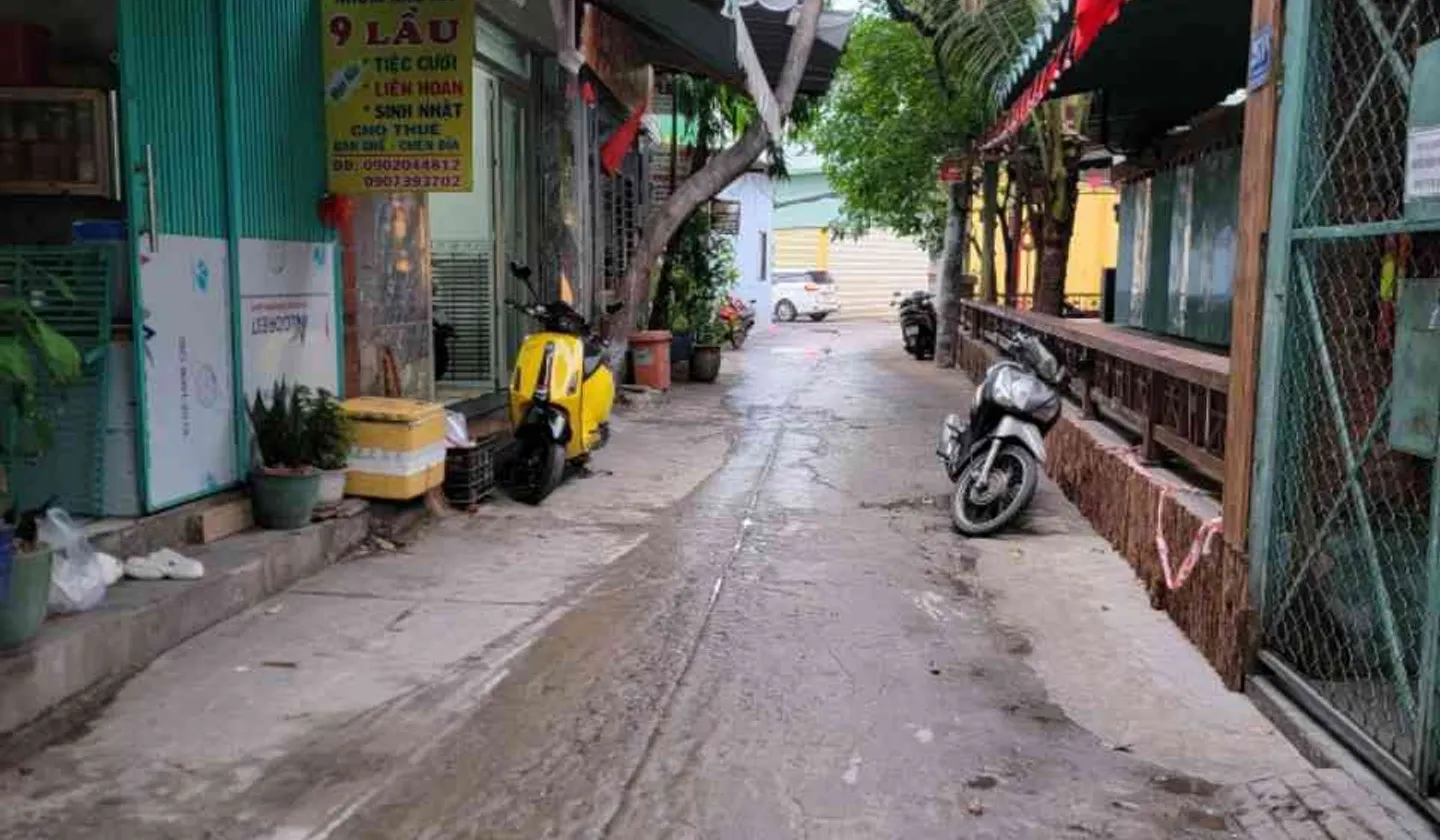 Bán nhà 3 tầng 2 phòng ngủ tại Tân Hoà Đông, giá 1.99 tỷ... Bán nhà riêng tại Bình Trị Đông, Hồ Chí Minh 01