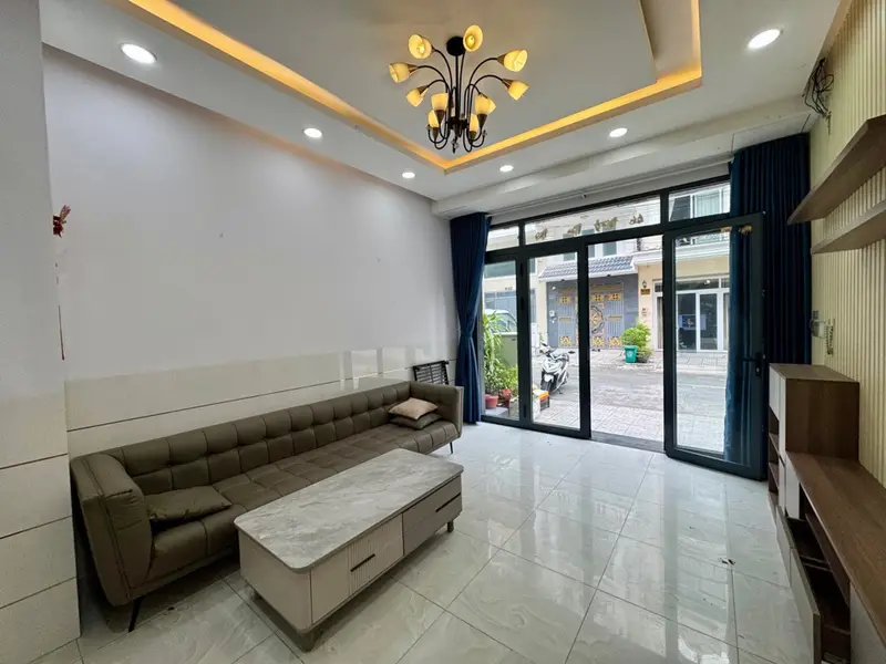 NHỈNH 5 T - NHÀ 3 TẦNG -4*13M2 -LÊ VĂN KHƯƠNG -ĐƯỜNG 12 M... Bán nhà riêng tại Thới An, Hồ Chí Minh 01