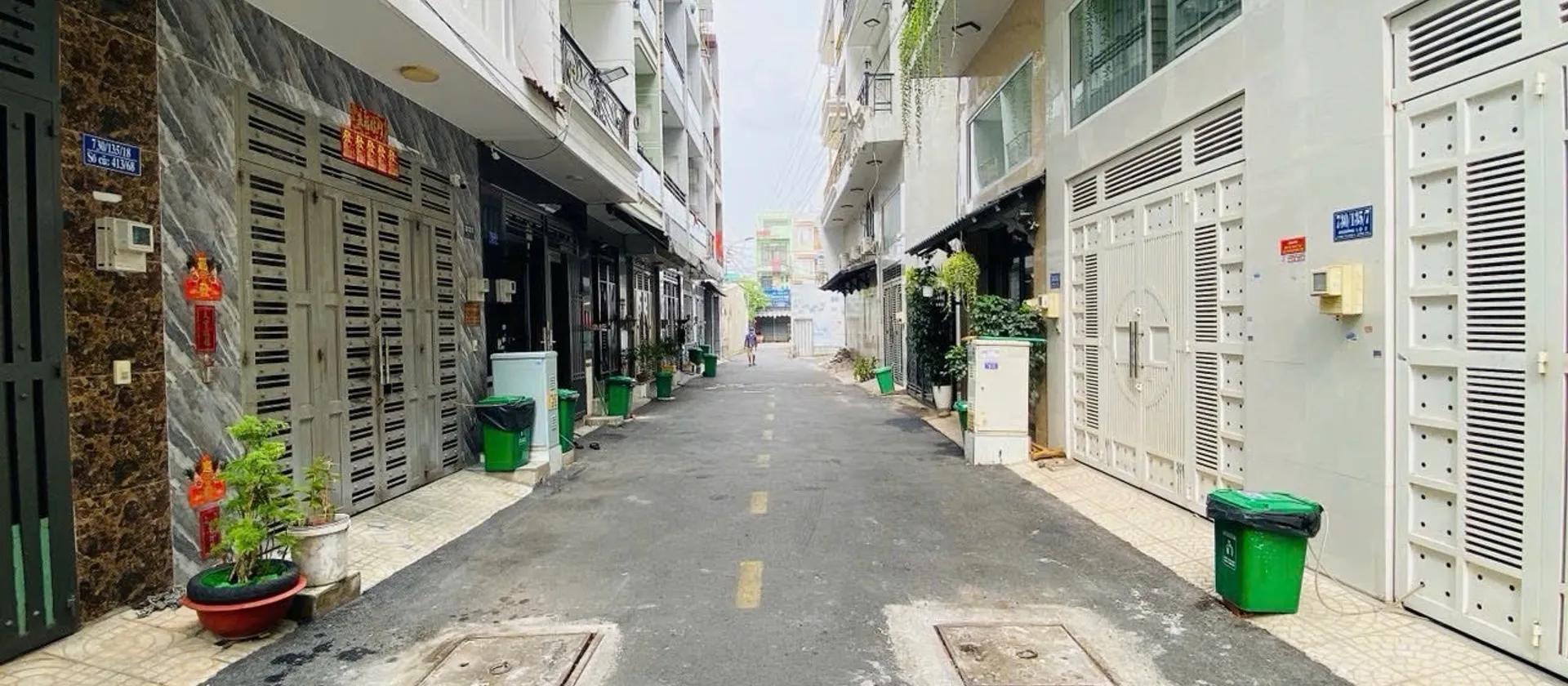 Khu Cao Tầng Biệt Thự, Ngay Hương Lộ 2 , 4 Tầng, 4x14m . HXH 7m.... Bán nhà riêng tại Bình Trị Đông, Hồ Chí Minh 01