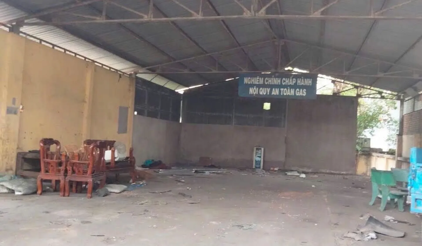 🔥 90M² – ĐƯỜNG 10M CÓ LỀ – TẦM GIÁ NÀY, ĐỪNG ĐỂ NGƯỜI KHÁC XEM TRƯỚC!

🏡 Ngang 4m • nhà 2 tầng cò... Bán nhà mặt phố tại Bình Chánh, Hồ Chí Minh 01