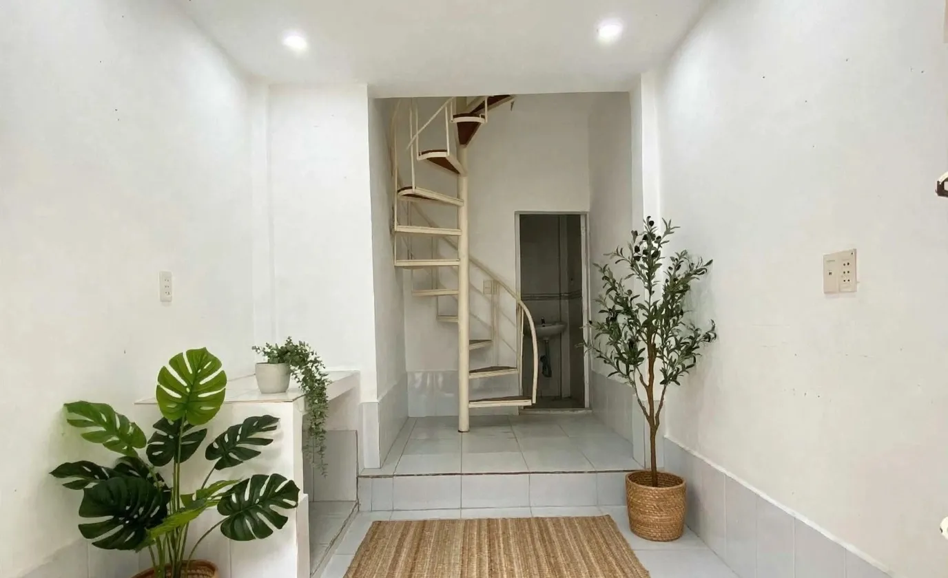 NHÀ 3 TẦNG TÔN THẤT THUYẾT - 3PN - NHỈNH 2 TỶ... Bán nhà riêng tại Vĩnh Hội, Hồ Chí Minh 01