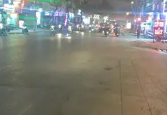 Cần Bán gấp nhà mặt phố PHÙNG HƯNG, hiện đang kinh doanh SẦM UẤT ngày đêm... Bán nhà mặt phố tại Thanh Trì, Hà Nội 09
