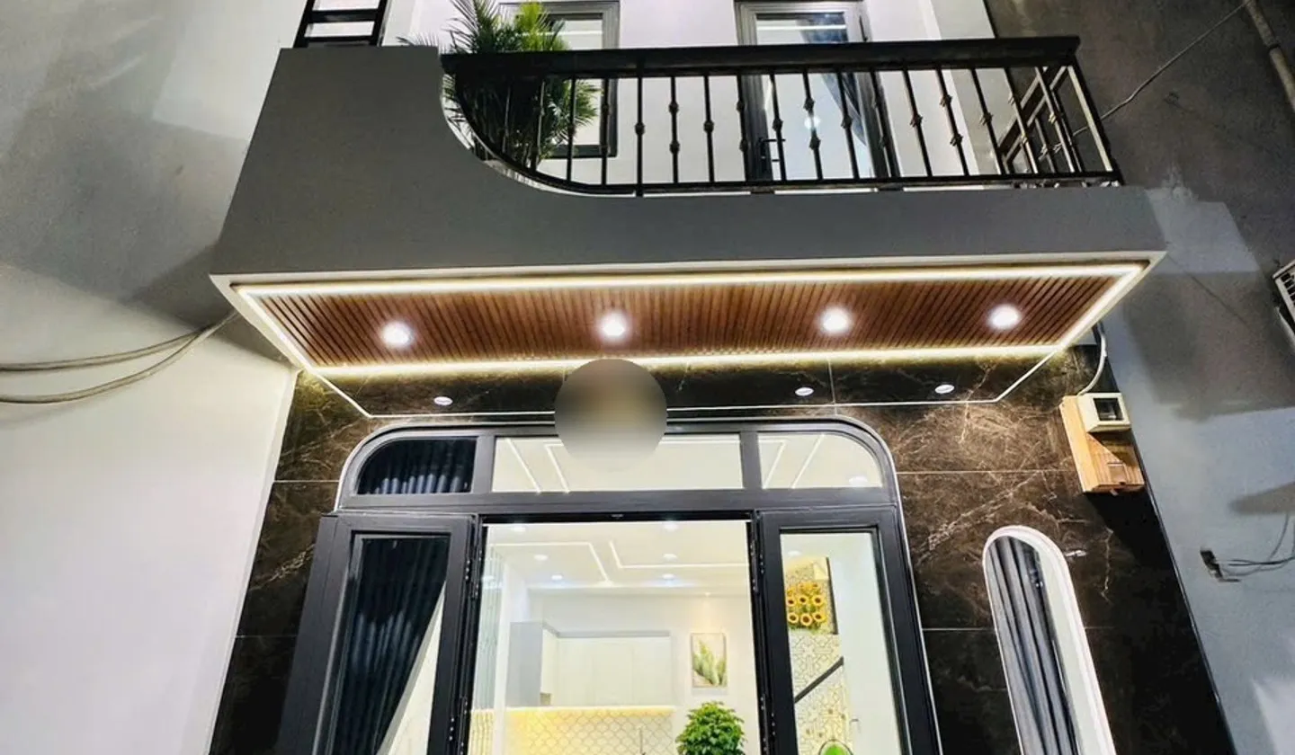 Bán nhà riêng 3 tầng diện tích 25m2 hướng Đông tại quận trung tâm... Bán nhà riêng tại Tân Sơn, Hồ Chí Minh 01