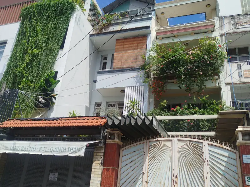 MẶT TIỀN KINH DOANH - TRUNG TÂM - 2 TẦNG BTCT.
Trần Khắc Chân 12 ty6... Bán nhà mặt phố tại Đức Nhuận, Hồ Chí Minh 01