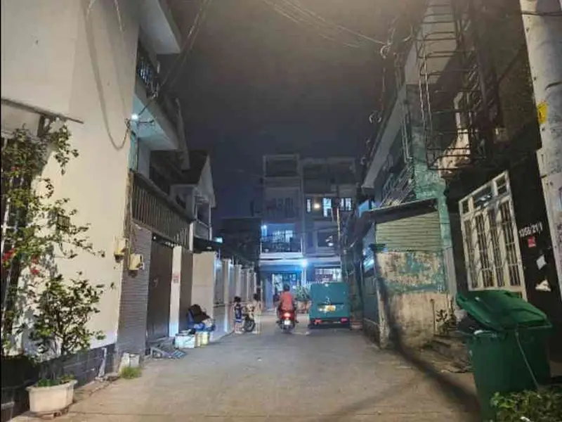 Nhà 5 tầng tiện nghi, hiếm quận Quang Trung, giá trên 9 tỷ... Bán nhà riêng tại An Hội Tây, Hồ Chí Minh 01