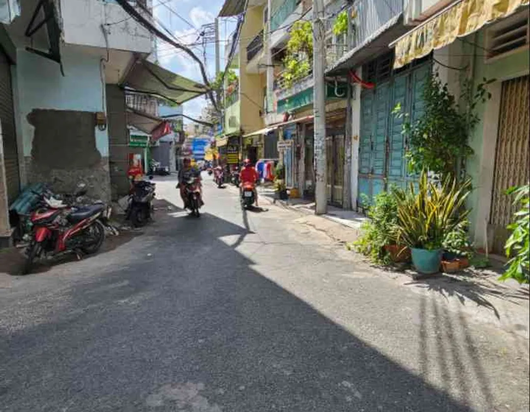 BÁN NHÀ HẺM XE HƠI - SÁT MT LẠC LONG QUÂN, BẢY HIỀN - 32M2 X 4 TẦNG - NHỈNH 6 TỶ... Bán nhà riêng tại Bảy Hiền, Hồ Chí Minh 01