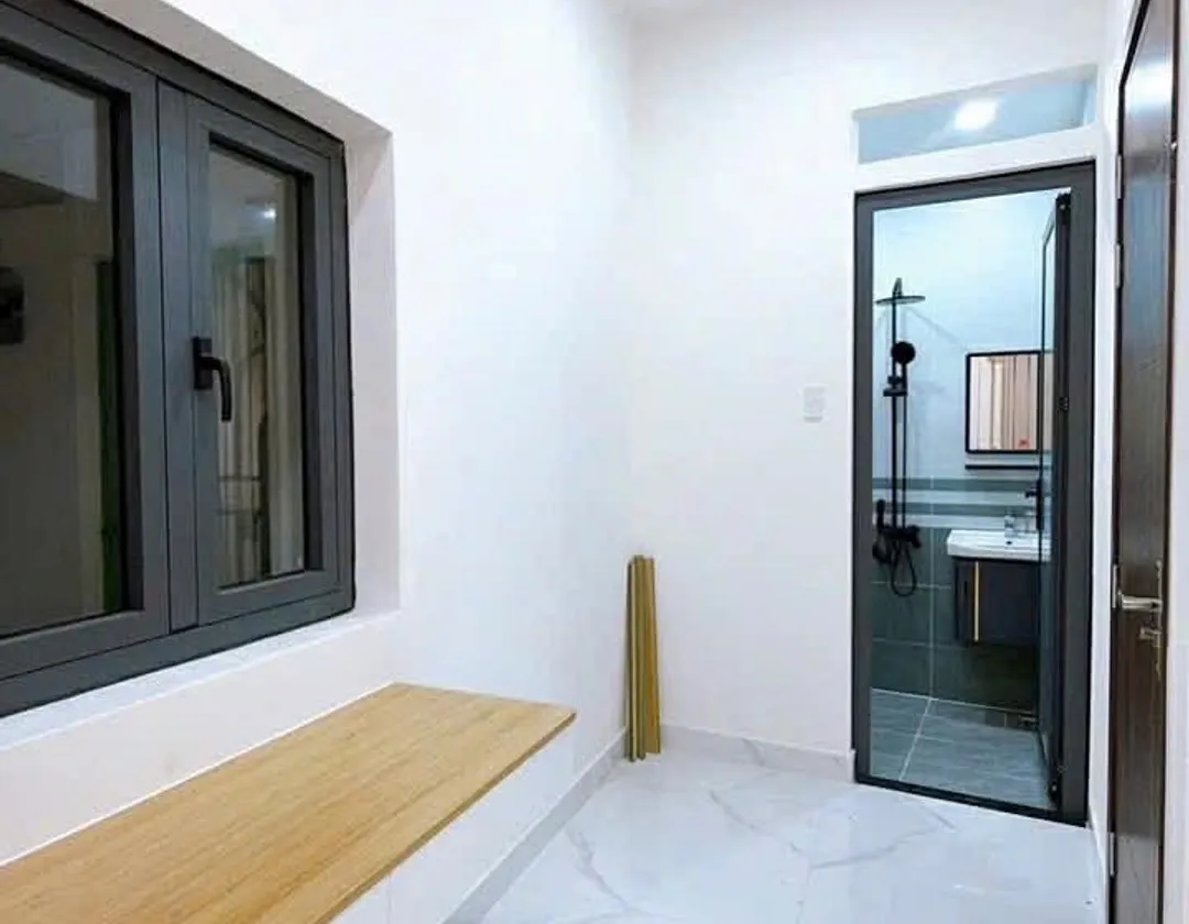 Nhà phố rộng rãi, tiện nghi đỉnh tại Xóm Chiếu, Quận 4... Bán nhà riêng tại Xóm Chiếu, Hồ Chí Minh 01