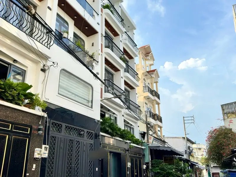 Bán nhà 5 tầng 72.6m2 giá 8.3 tỷ tại Bình Trị Đông, Quận Bình Tân... Bán nhà riêng tại Bình Trị Đông, Hồ Chí Minh 01