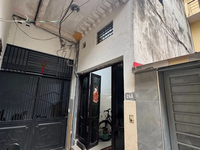 Nhà đẹp giá hợp lý tại trung tâm Sài Đồng rẻ tầm tiền nhỉnh 4 tỷ 30 m 2 tầng gần tt... Bán nhà riêng tại Phúc Lợi, Hà Nội 01