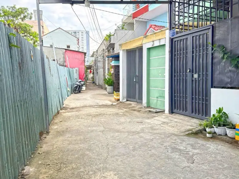 BÁN NHÀ CACH HXH KHOẢNG 20M - 5X18 – GÒ Ô MÔI, QUẬN 7 - CHỈ 5,5 TỶ... Bán nhà riêng tại Phú Thuận, Hồ Chí Minh 01