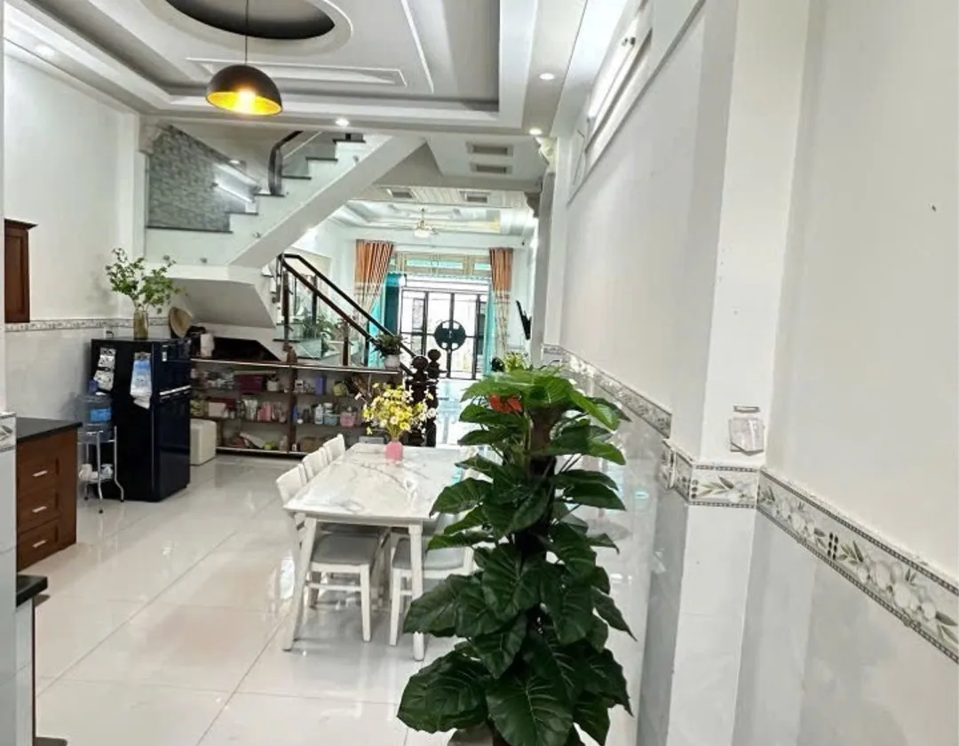 GÒ VẤP – NGUYỄN DUY CUNG – 3 TẦNG BTCT – HẺM NHỰA Ô TÔ ĐỔ CỬA – 84,5M² – NHỈNH 7 TỶ... Bán nhà riêng tại An Hội Tây, Hồ Chí Minh 01