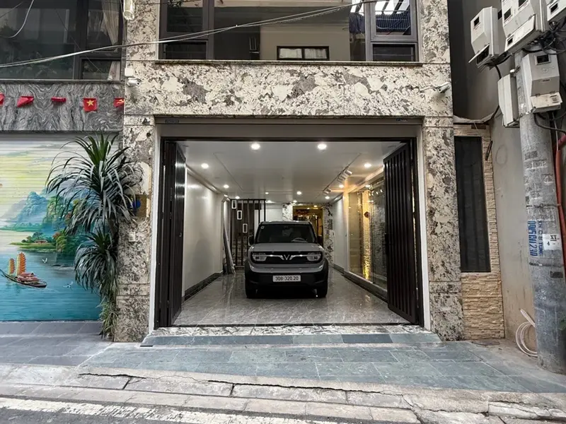 BÁN NHÀ NGUYỄN VĂN CỪ 50,9M2- 7 TẦNG THANG MÁY - GARA Ô TÔ - 16.8 TỶ... Bán nhà riêng tại Bồ Đề, Hà Nội 01