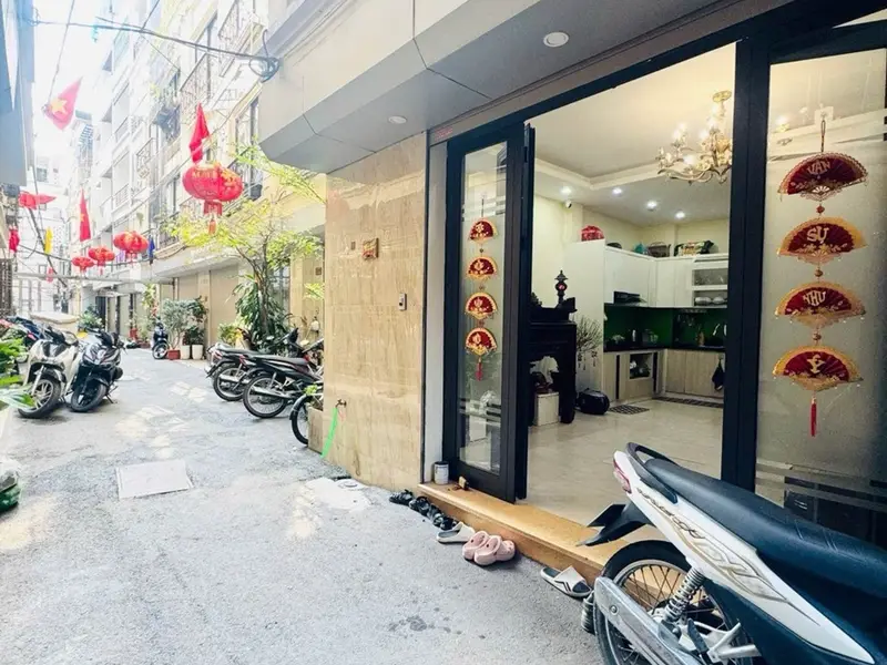 Nhỉnh 7 tỷ nhà 35 m 5 tầng ngay Ngọc Thuỵ , nhà mới đẹp... Bán nhà riêng tại Bồ Đề, Hà Nội 01