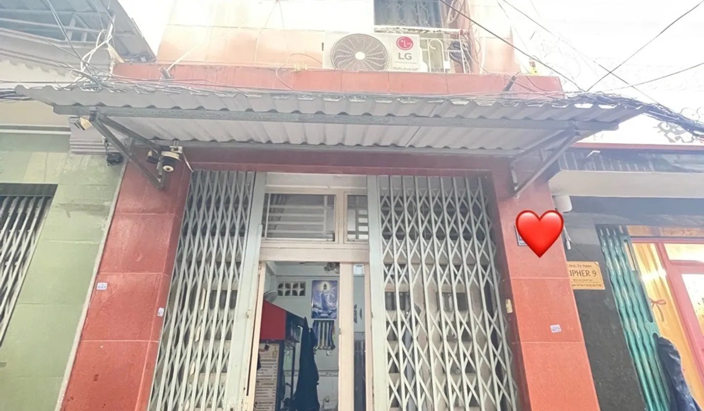 Trung tâm Q.1 - HXT ngay Trần Hưng Đạo - Nguyễn Cảnh Chân - Võ Văn Kiệt - 3 tầng BTCT - 30.5m2 - Ch... Bán nhà riêng tại Cầu Ông Lãnh, Hồ Chí Minh 01