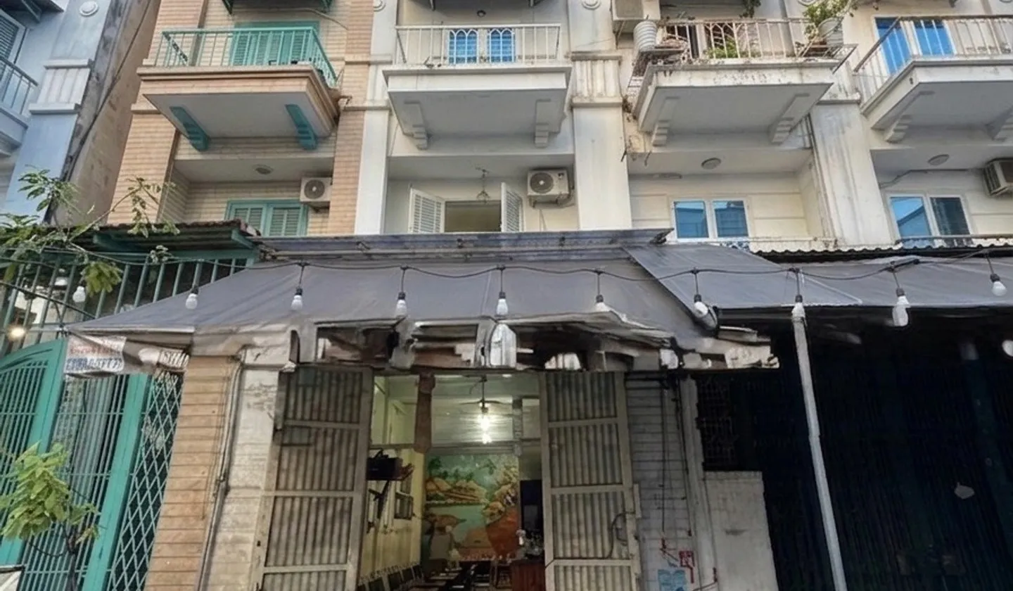 Bán nhà mặt phố phường 4 Quận 8, 80m2, mặt tiền 4m, tiện kinh doanh đa ngành... Bán nhà mặt phố tại Chánh Hưng, Hồ Chí Minh 01