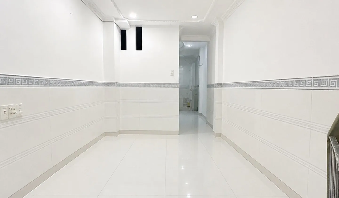 Nhà đẹp mới toanh, hẻm xe hơi ngay Huỳnh Văn Nghệ, tiện ở và cho thuê... Bán nhà riêng tại An Hội Tây, Hồ Chí Minh 01