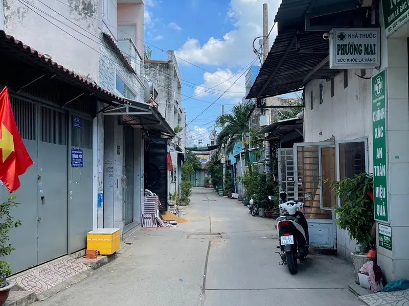 Ngang 8m (2 căn) dài 10m , đường xe tải mà chỉ 4T3 tl 
- vị trí thuận tiện đi lại - BHH Bình tân... Bán nhà riêng tại Bình Hưng Hòa, Hồ Chí Minh 01
