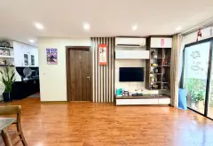 Gia đình cậu em cùng quê làm ăn có lộc, chuyển sang căn rộng,bán căn 77m2-2ngủ-Giá thiện trí 7.2tỷ... Bán căn hộ chung cư tại Phú Thượng, Hà Nội 05