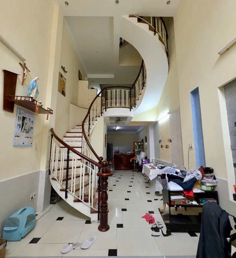 NHÀ 5 TẦNG HẼM THÔNG OTO TẬN NHÀ-CHÍNH CHỦ 20 NĂM -50,3 M2- TRUNG TÂM PHƯỜNG 8-TÂN BÌNH... Bán nhà riêng tại Tân Hòa, Hồ Chí Minh 01